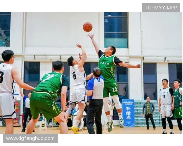 武汉篮球队荣登耐力排行榜榜首展现卓越实力与团队精神