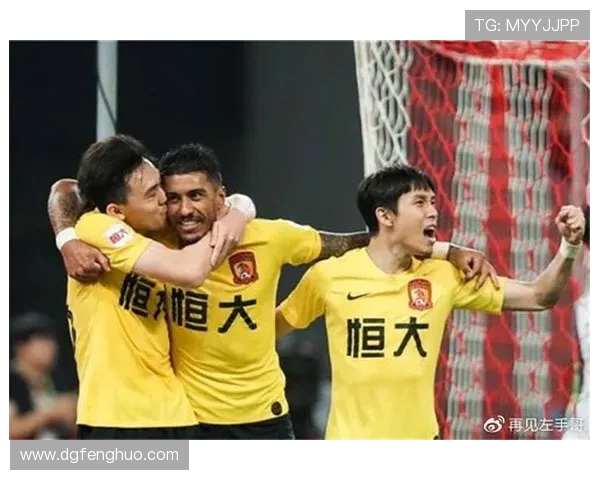 成都与南京羽毛球队赛后复盘团队协作的成功与不足分析