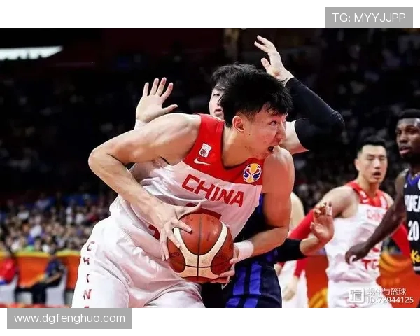 杭州篮球队在奥运会上的团队协作表现值得称赞与反思